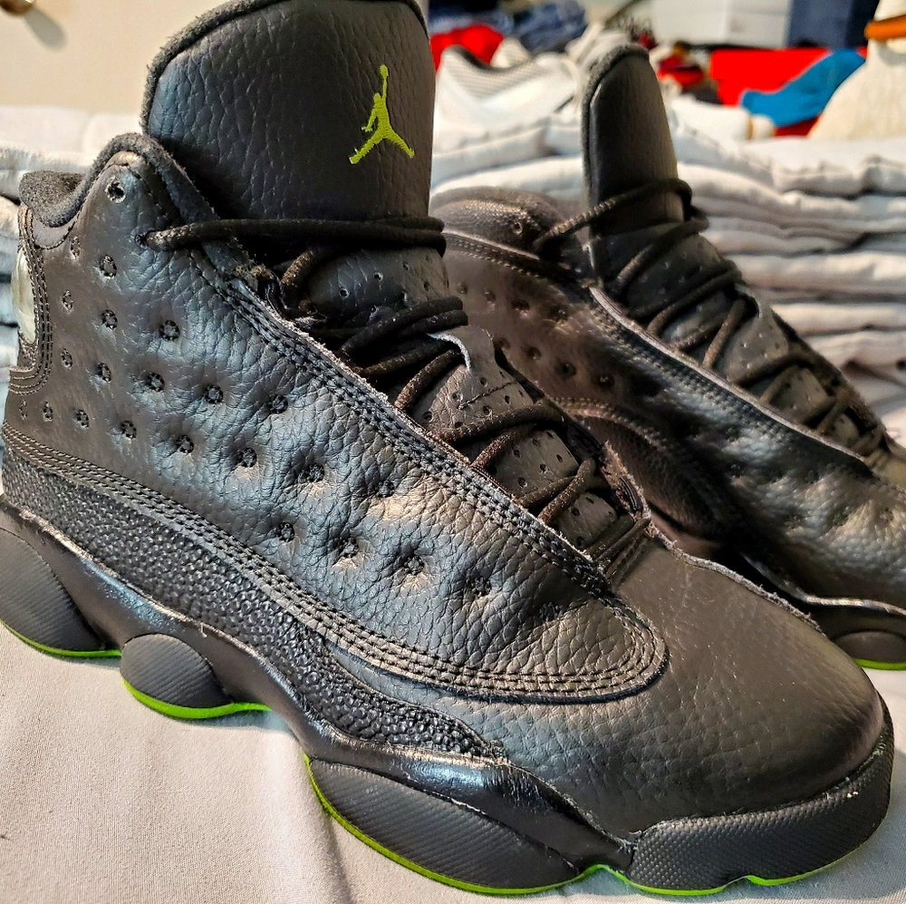 Jordan retro 13 altitude